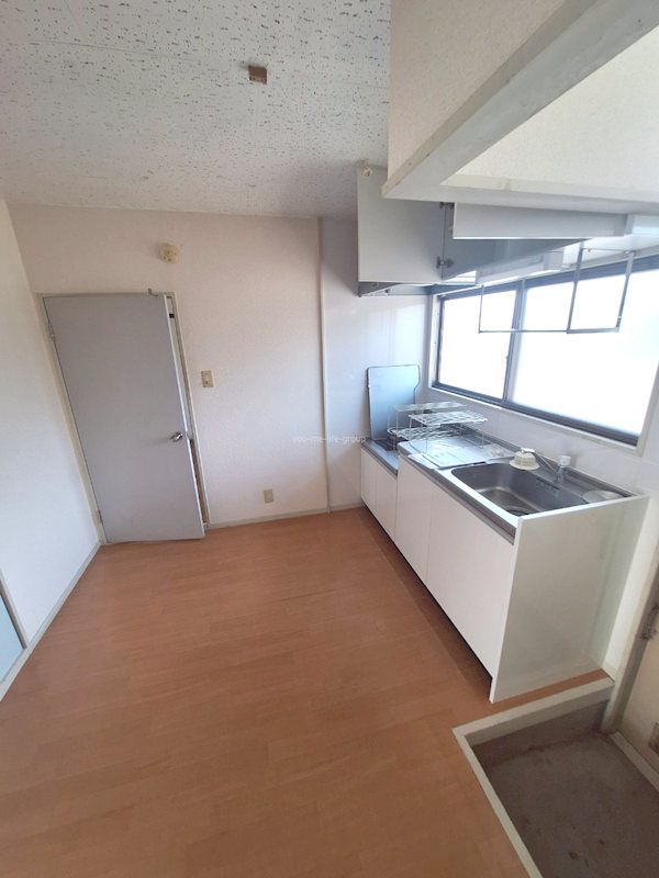 パレス西延沢（パレスニシノブサワ） キッチン