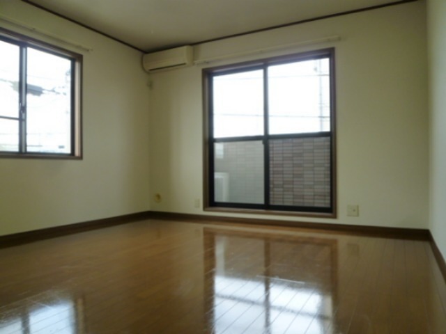 サーディアム本厚木 リビング