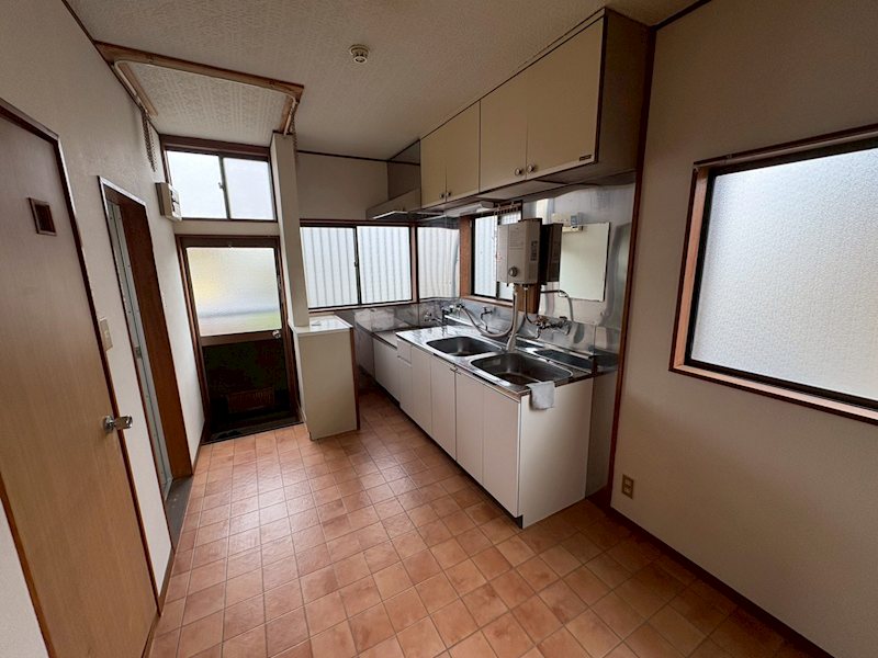 クリスタル・コーポ キッチン