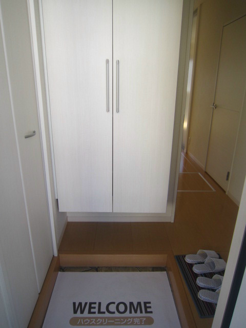 メゾン　ド　コンフォール 玄関