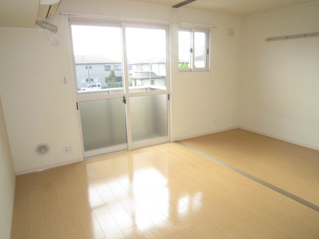 メゾン　ド　コンフォール リビング