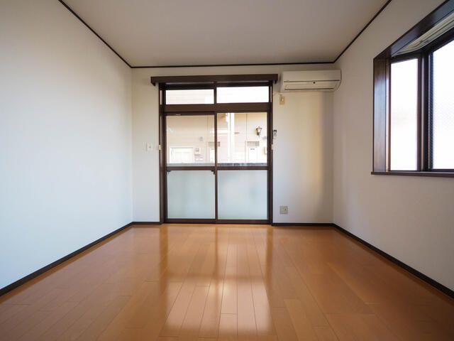 サンライズⅡ リビング