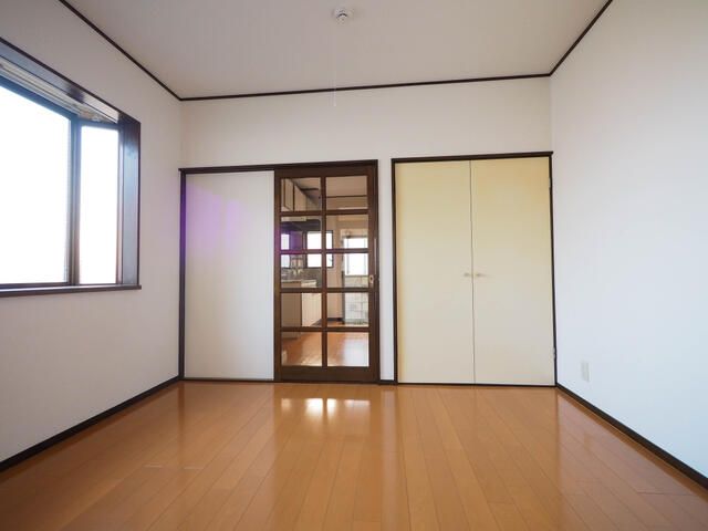 サンライズⅡ ベッドルーム