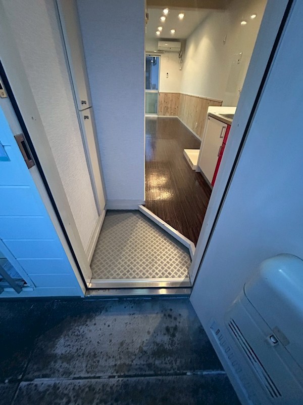 アルテミスtokai 玄関