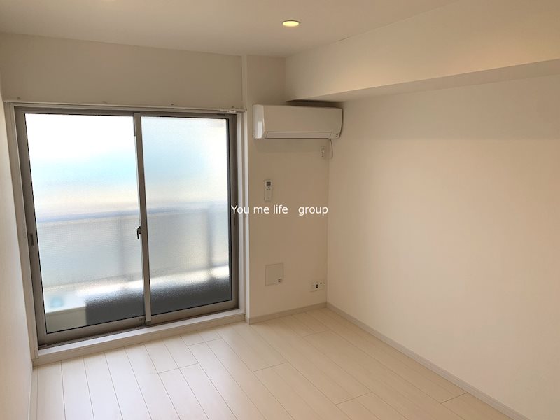 リブリ・ウンレーヴ リビング