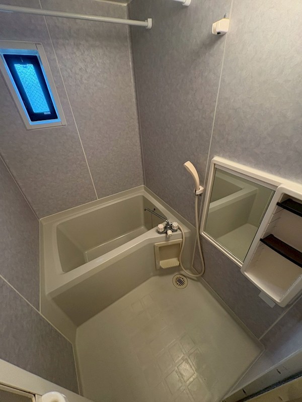 イーエムプットＢ 風呂画像