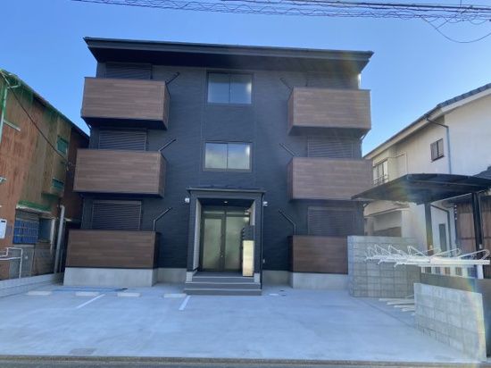 ラグナ平塚 102号室 外観