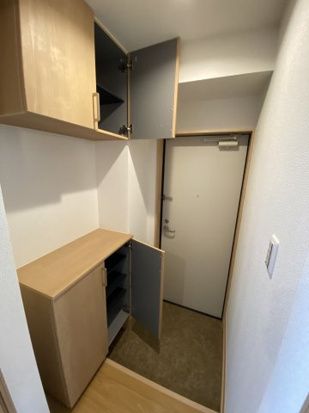 ラグナ平塚 玄関