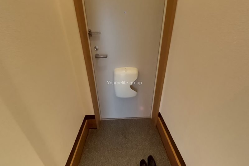 ピュアコート・すみれ 玄関