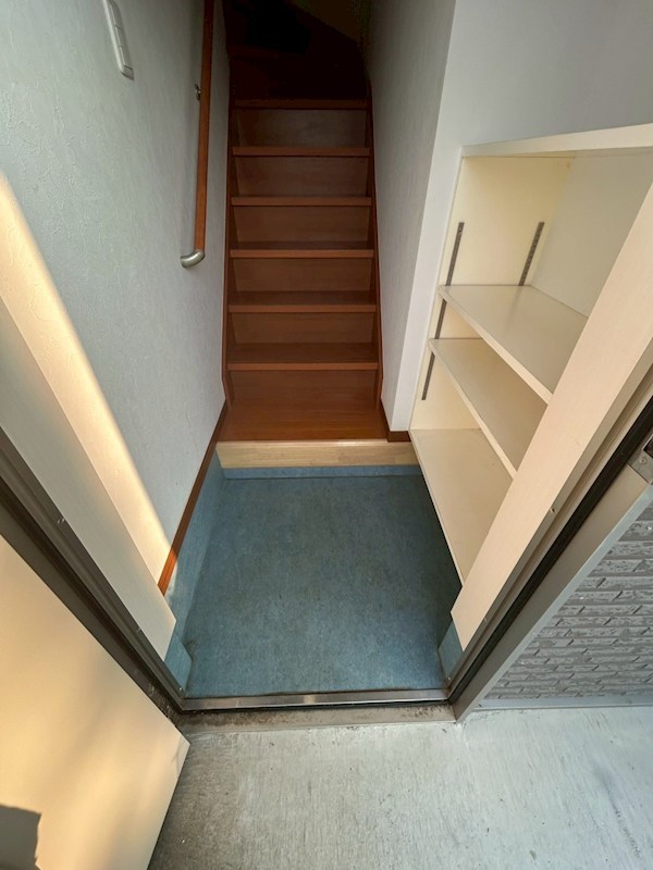 クラウンハイツ1   玄関