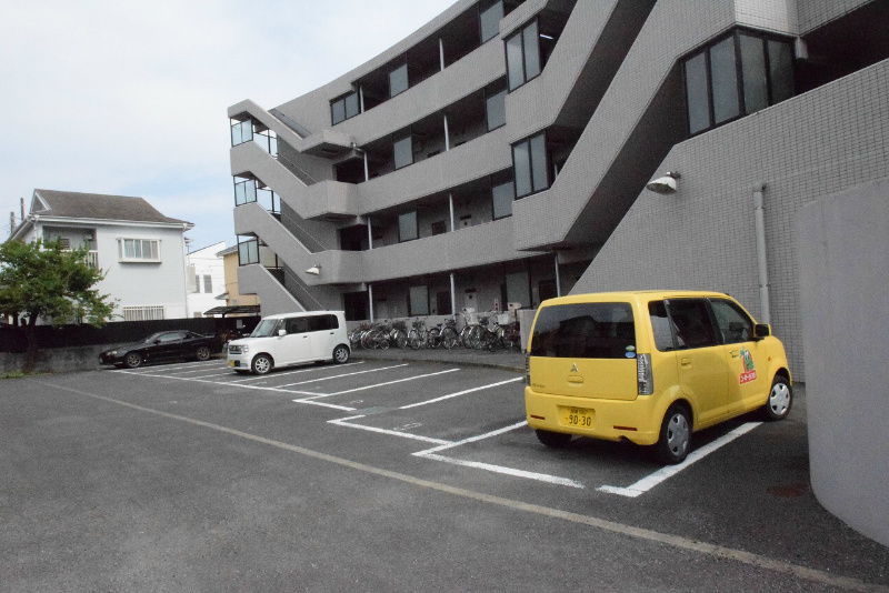 ラフェリオ鴨宮 外観