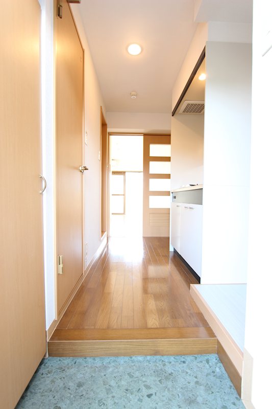 カルム・ワン 玄関