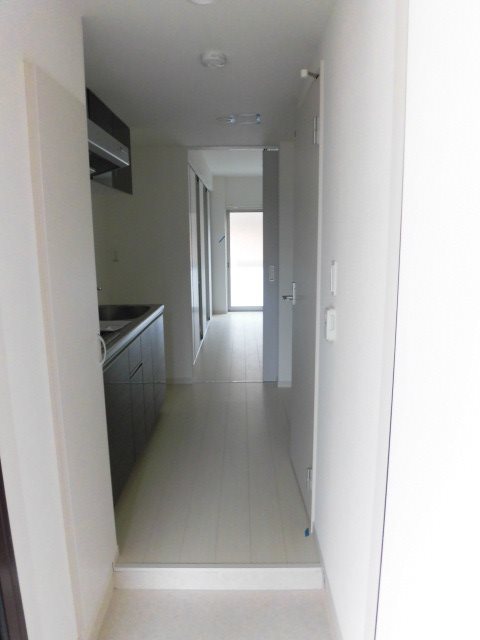 リブリ・Milk-TⅡ（リブリミルクティーツー） 玄関