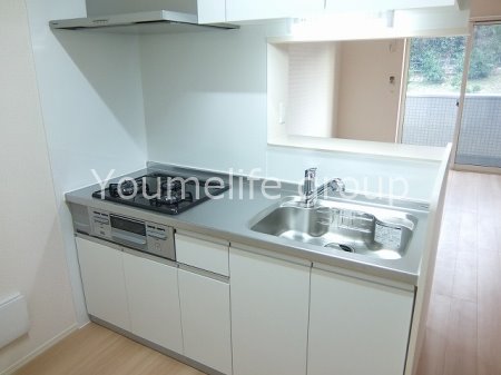 アゼリア キッチン