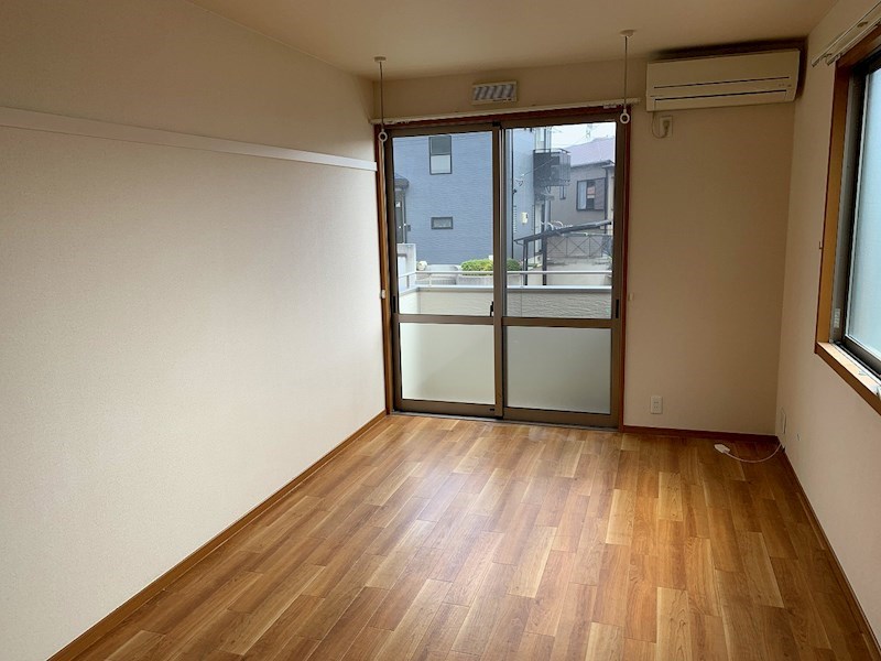 ハウスＥ リビング