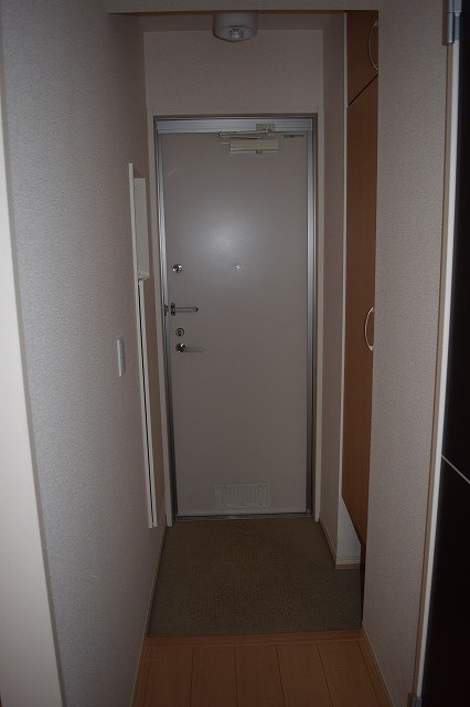 アルスノーヴァⅡ 玄関