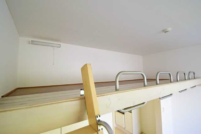 ロイヤルエモンド藤沢 ベッドルーム