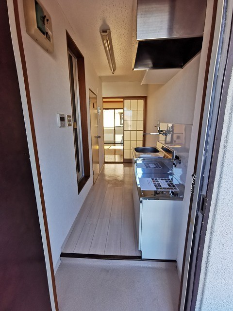 飛鳥井ビル 玄関