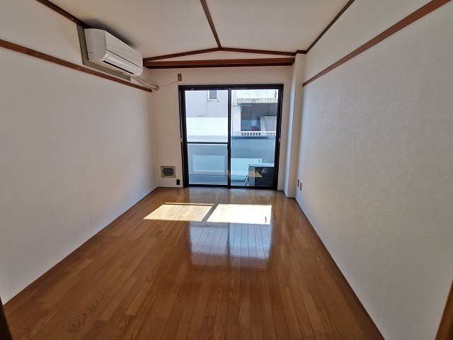 飛鳥井ビル ベッドルーム