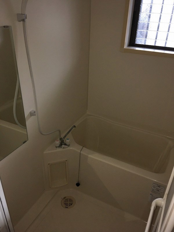 ローズビラタナカ 風呂画像