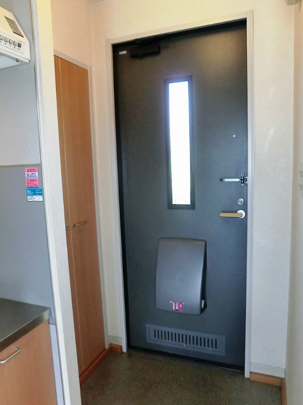 ルミナール辻堂南 玄関