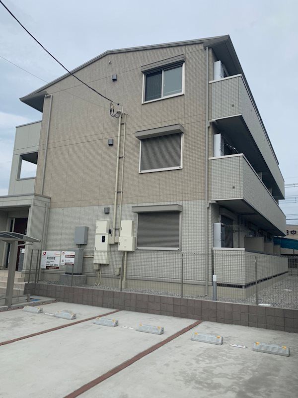 Lotus 305号室 外観