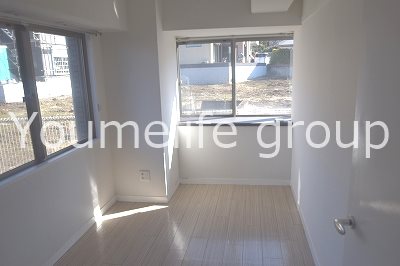 ソレアード国府津 リビング