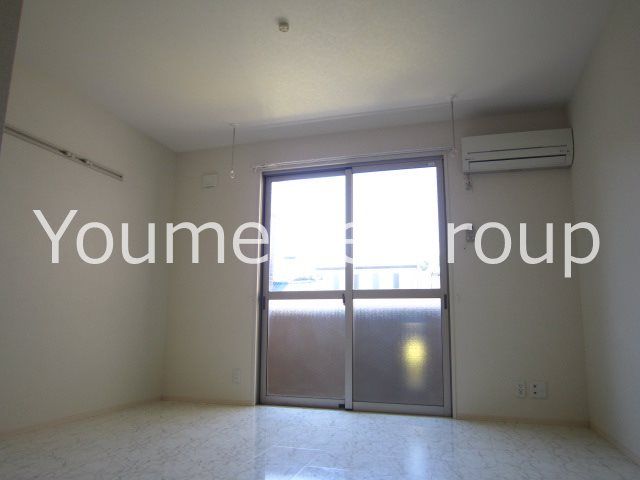 アルテール早川 リビング