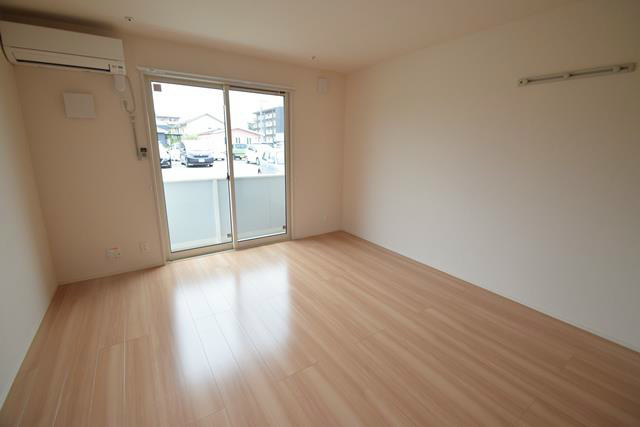 ロイヤルヒルズR リビング