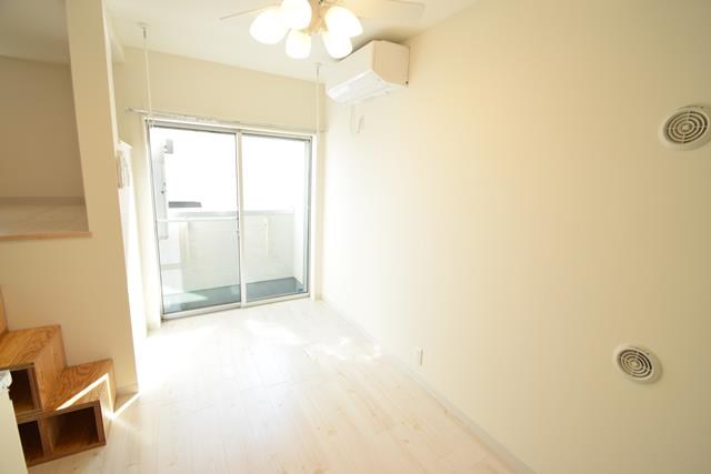 リアルト リビング