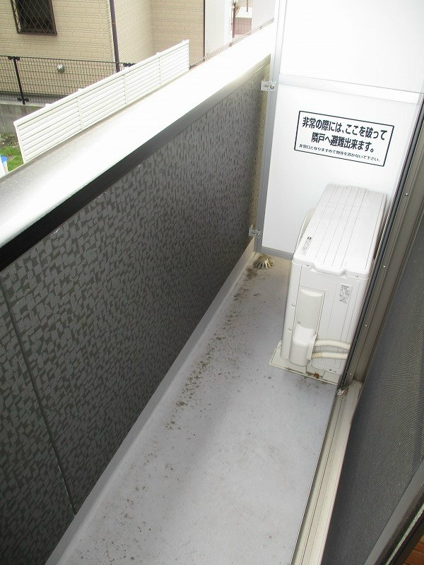 バイオレット倉田  ベランダ