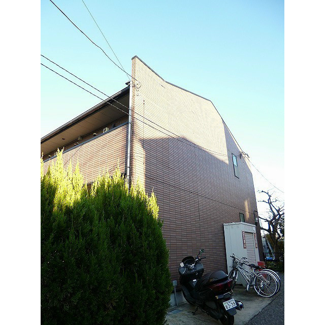 アンプルールブワ湘南 202号室 外観