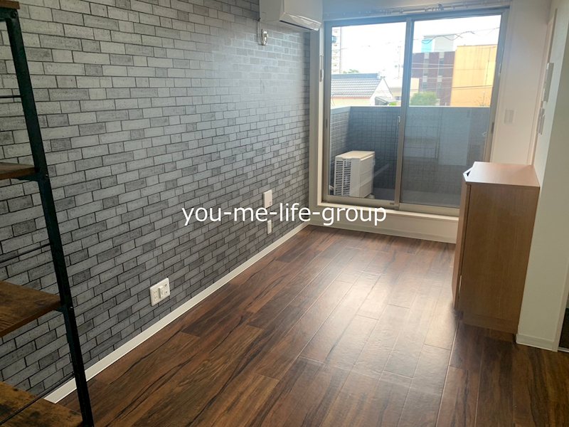 グラスプラス栄町Ⅱ リビング