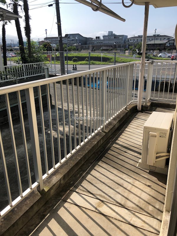 南口ナインハイツ ベランダ