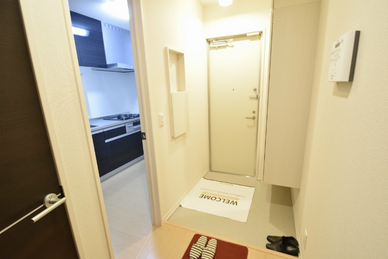 グランイーグルB 玄関