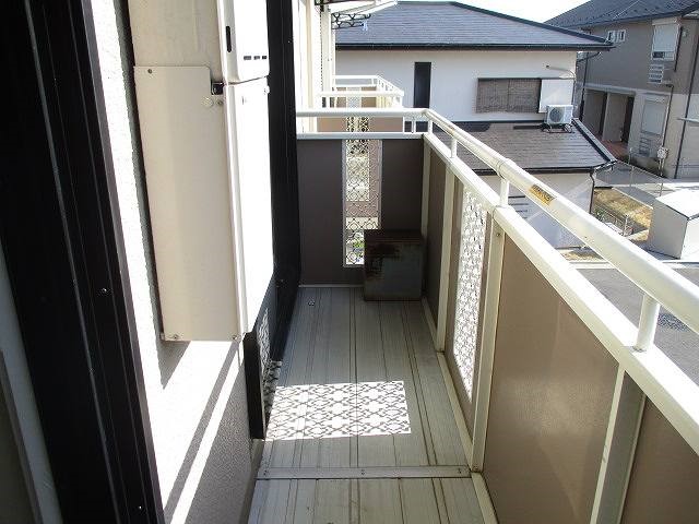 ロイヤルハイム高砂 ベランダ