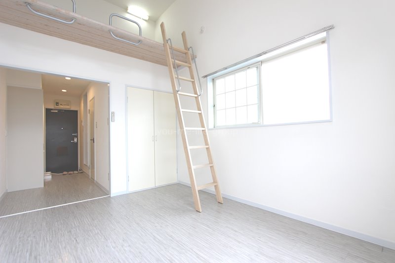 AOI ベッドルーム