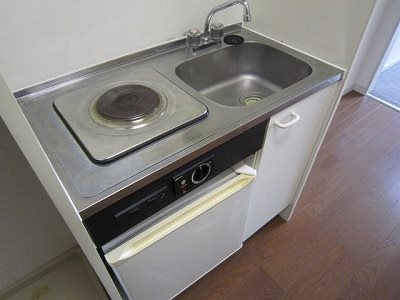 AOI（アオイ） キッチン