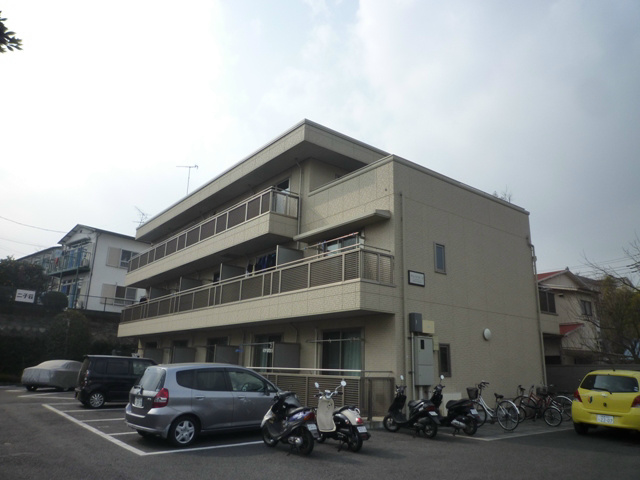 グランソレイユ 二子 206号室 外観