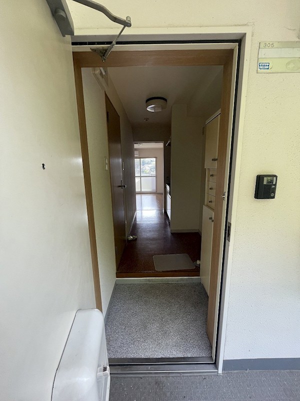 ビラソレイユ 玄関