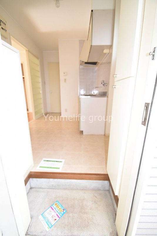 コンフォートさつき 玄関