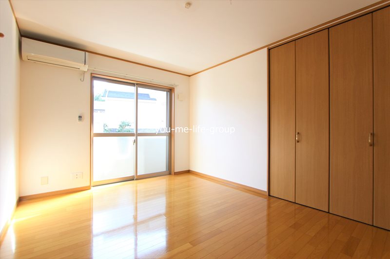 モノリス  リビング