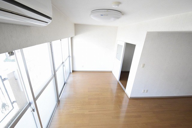 グレース吉川 リビング