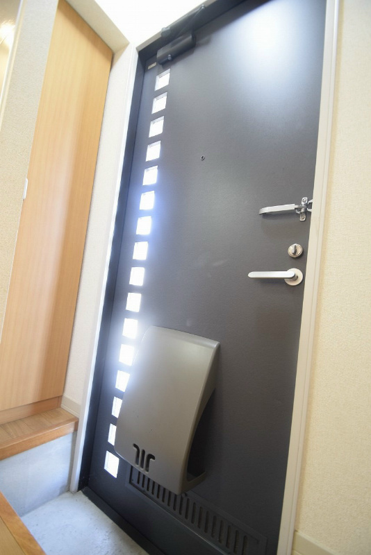 コンフォール・ユウ  玄関