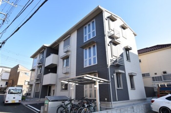 グラン・シャリオ 202号室 外観