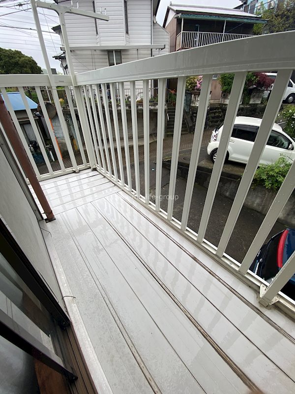 秦野市尾尻戸建 ベランダ