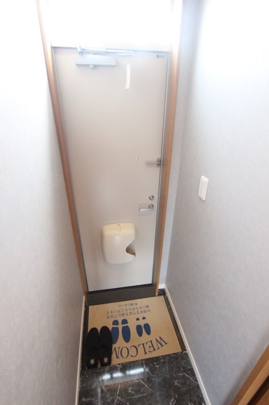 ストラーダ湘南 玄関