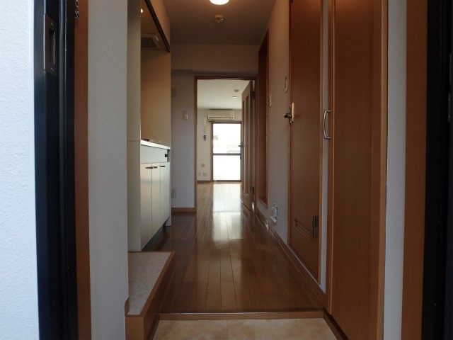 プレーヌデュラン  玄関