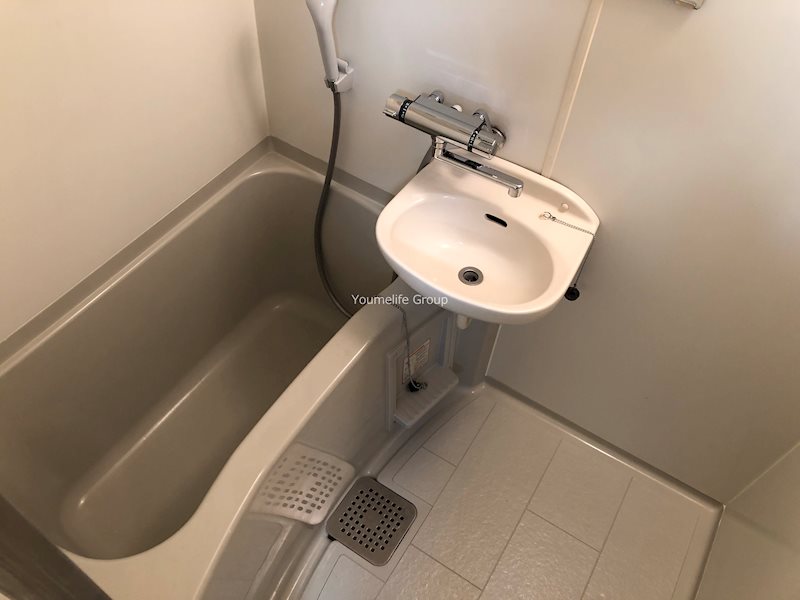 リュストール  風呂画像
