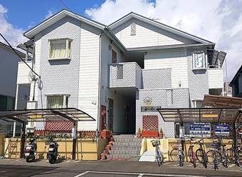 サンハイム成田 208号室 外観